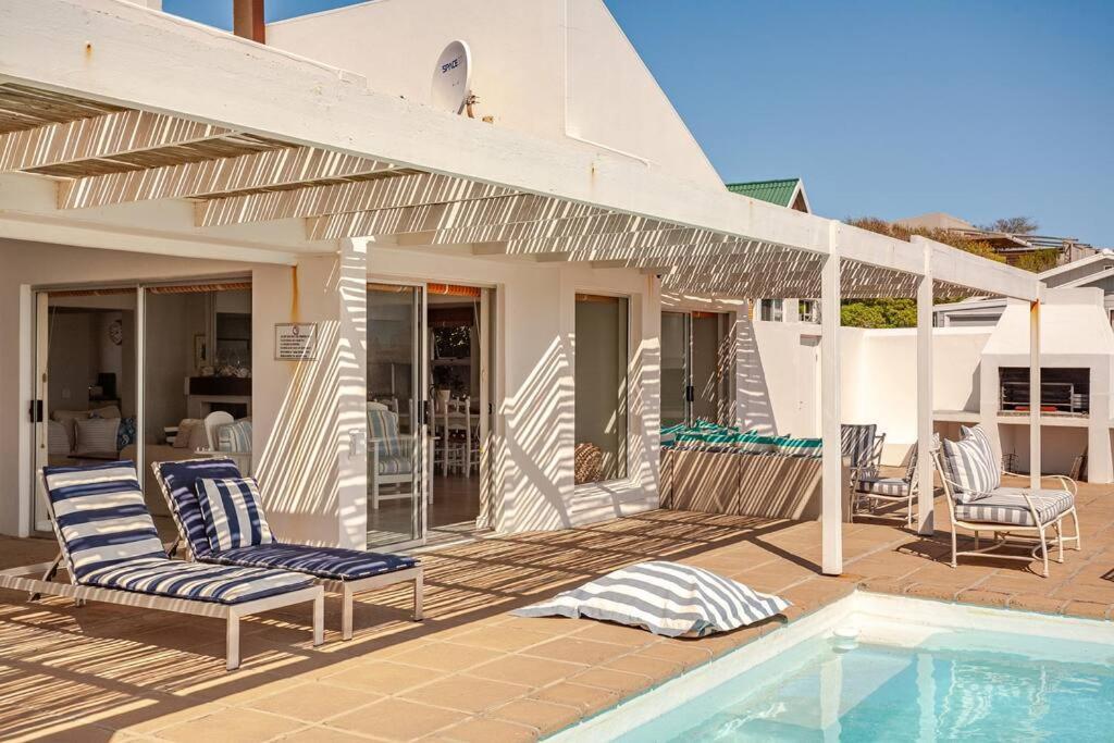 La Petite Baleine Oceanfront Luxury Villa De Kelders Exteriér fotografie