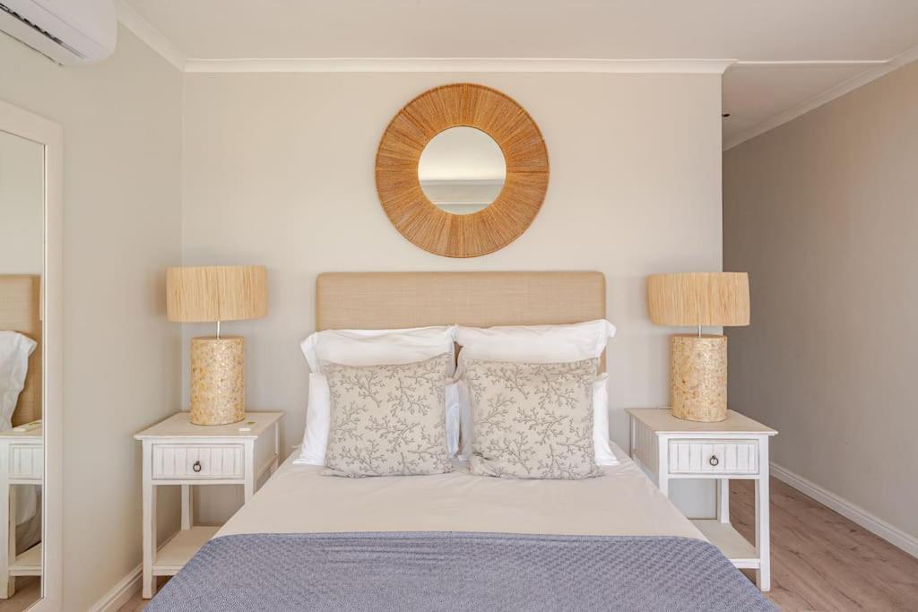 La Petite Baleine Oceanfront Luxury Villa De Kelders Exteriér fotografie